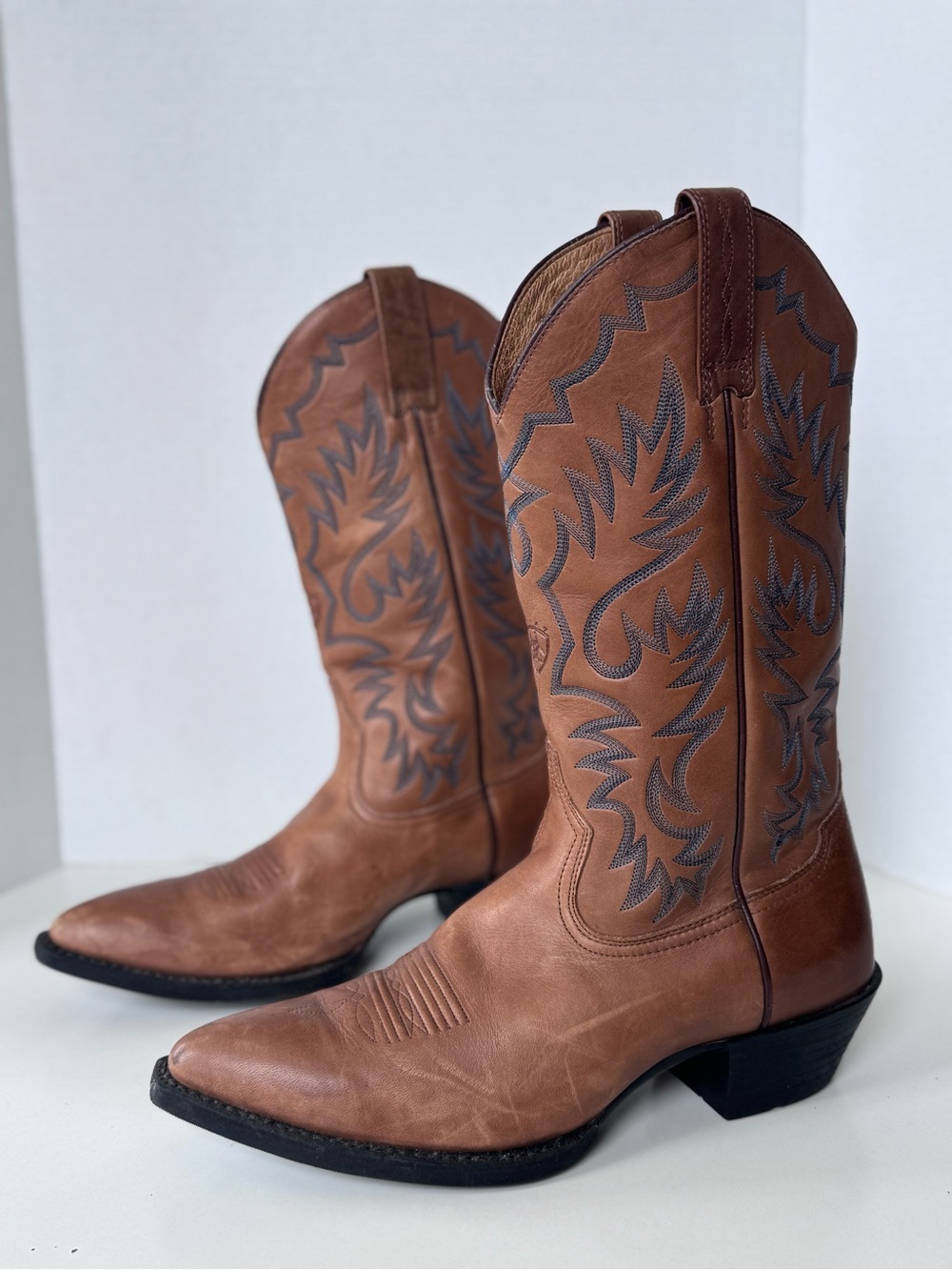 Ariat Heritage Pointy Western Cowboy Tall Leather Boots Men’s Size 9 - Picture 2 of 12